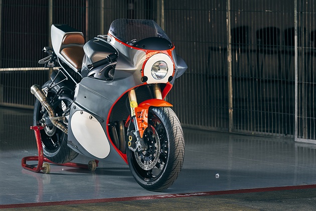 Жесткое ретро: Yamaha YZF-R6 отправляется в прошлое