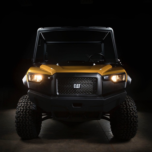 Новый соперник: компания Caterpillar представила сайд-бай-сайды