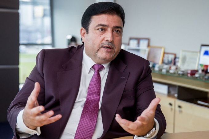 Мантурова на них нет!