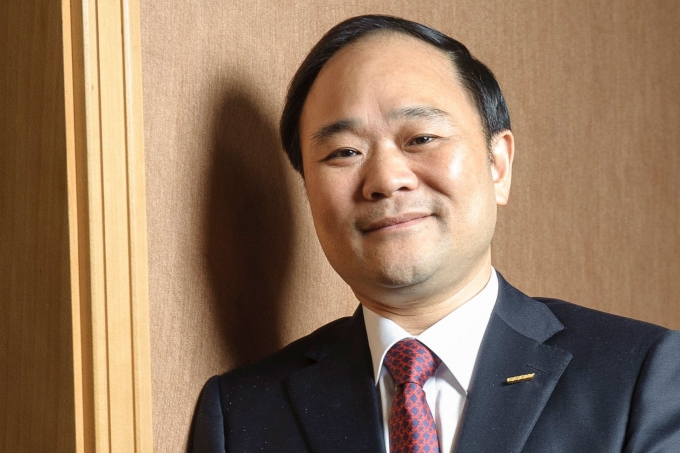 Достал до звезды: владелец китайской Geely стал крупнейшим акционером Daimler