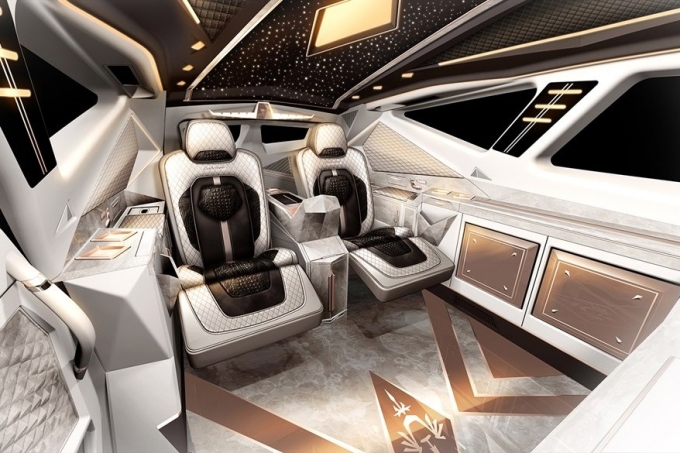 1,6 миллиона фунтов стерлингов, Карл? Точнее, Karlmann King…