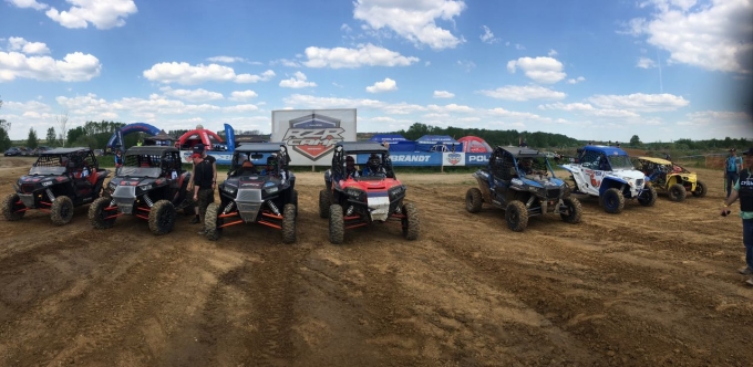 1 этап гоночной серии на мотовездеходах и квадроциклах RZR CAMP